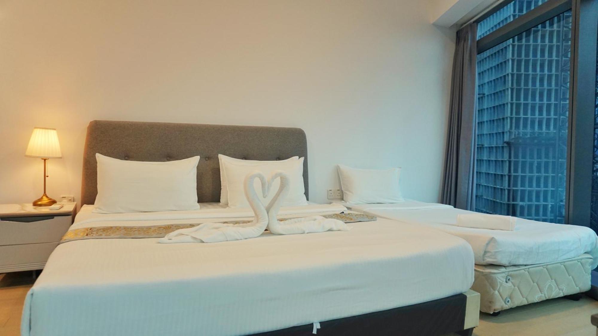 Moonway Suites At Eaton Klcc Kuala Lumpur Bagian luar foto