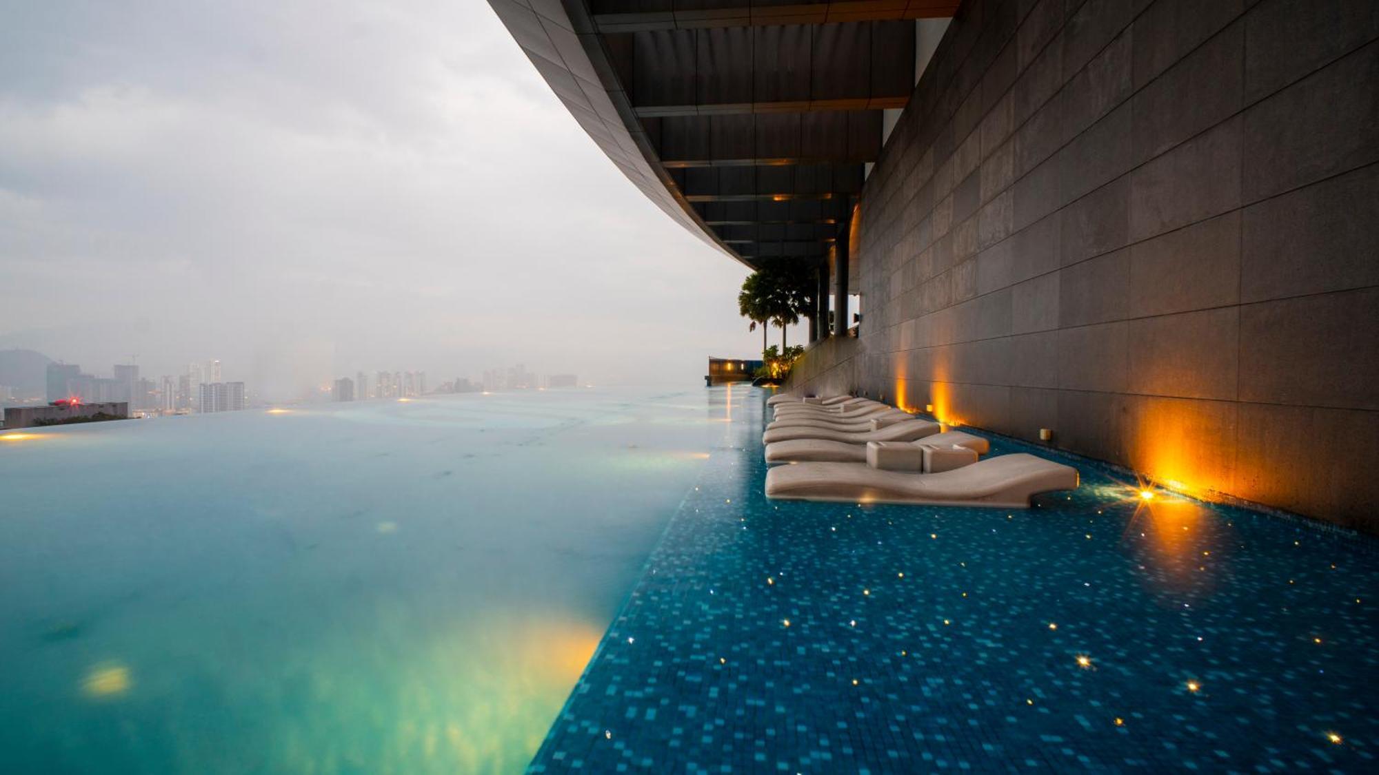 Moonway Suites At Eaton Klcc Kuala Lumpur Bagian luar foto