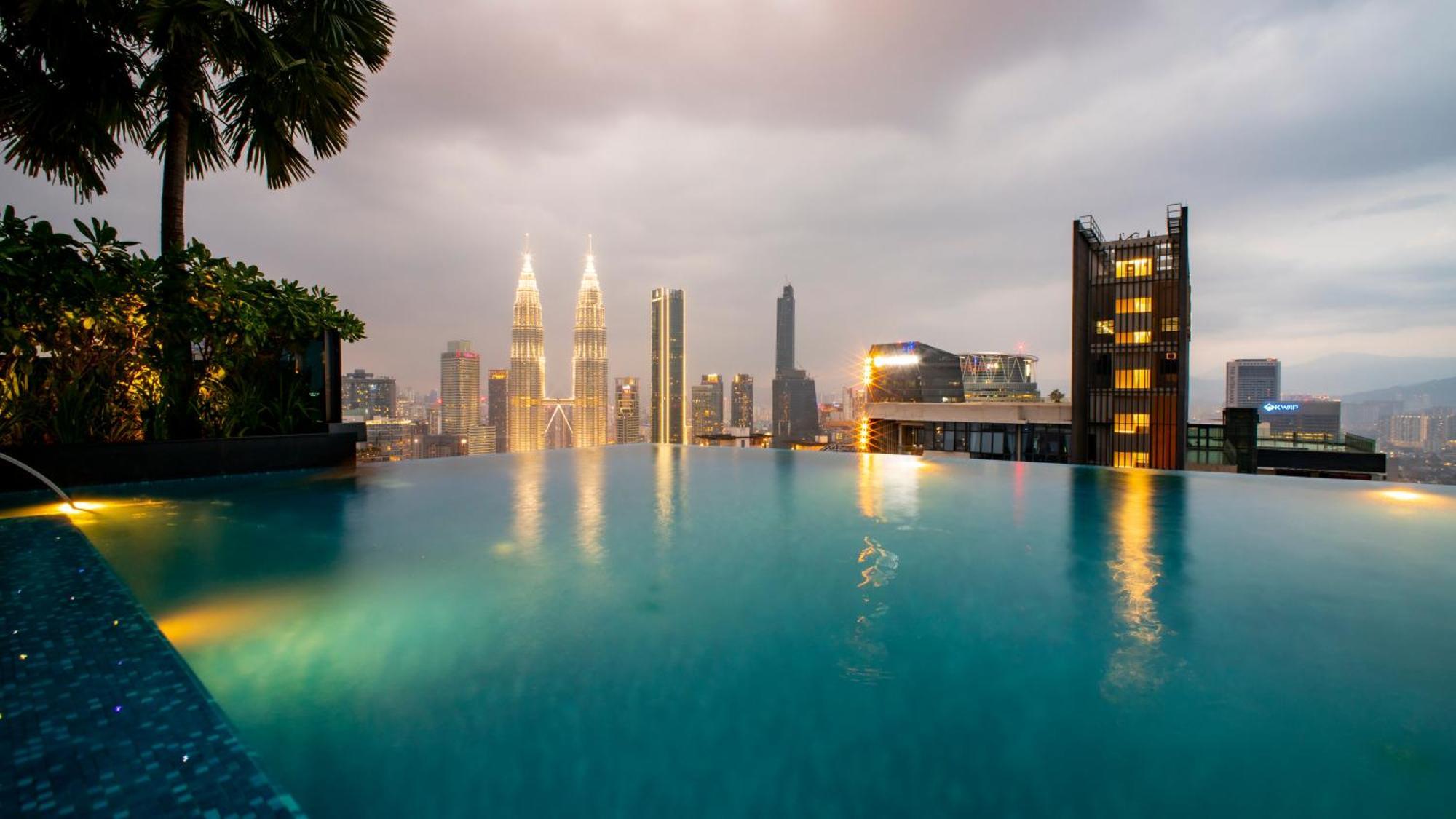 Moonway Suites At Eaton Klcc Kuala Lumpur Bagian luar foto